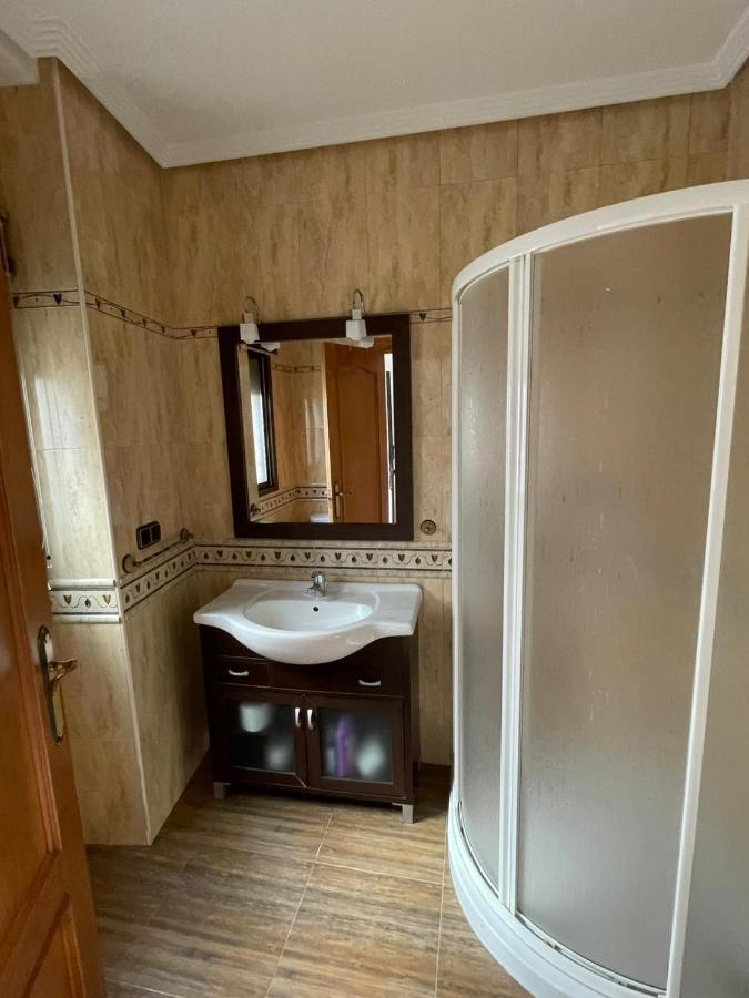 Вілла Casa Enmedio Iznatoraf Екстер'єр фото